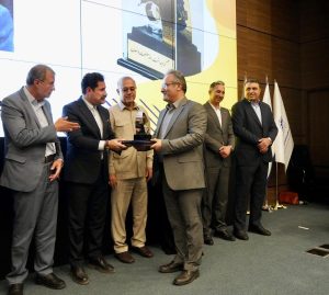 سیمان هرمزگان؛ واحد نمونه صنعتی استان در سال جاری