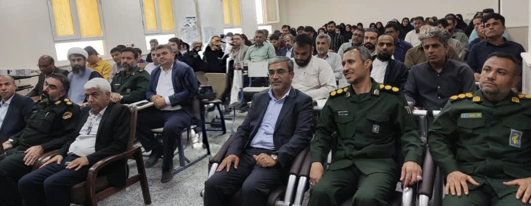 تقویت مشارکت مردمی در محور کارگاه نقش‌آفرینان محلات اسلامی بندرخمیر