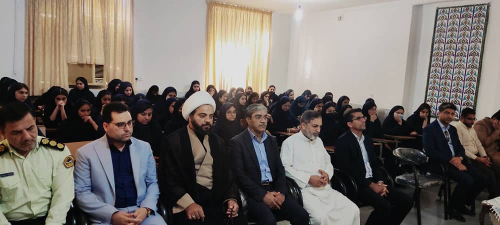زنگ صبر در دبیرستان مکتبالزهرا(س) بندرخمیر نواخته شد