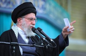 قوی‌ترین ارتش دنیا هم ممکن است سیلی بخورد که از جا نتواند بلند شود
