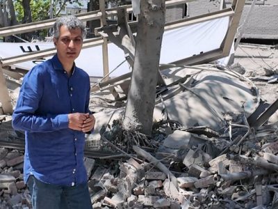 بازدید عادل فردوسی‌پور از دانشگاه صنعتی شریف